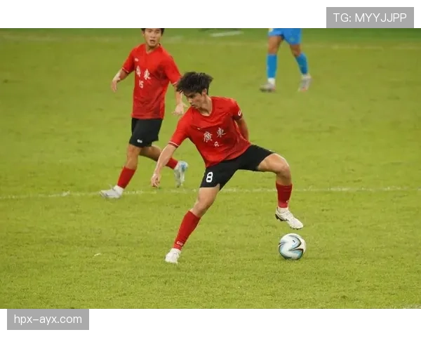 广州队新星闪耀赛场，年轻球员表现抢眼引关注