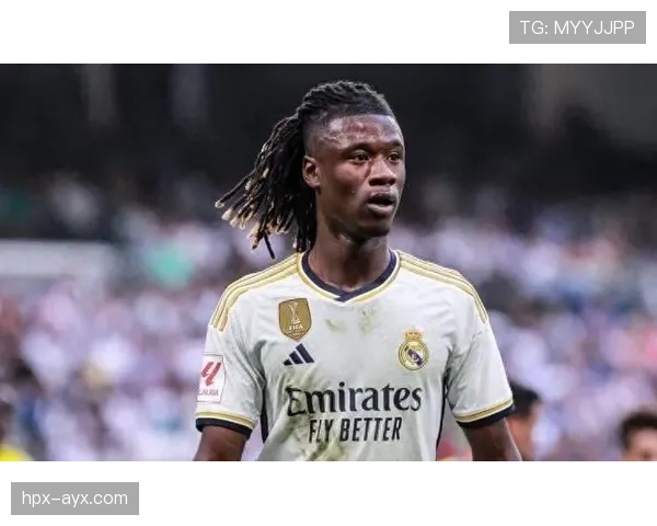 卡马文加闪耀绿茵场：年轻天才崛起，书写足坛新篇章