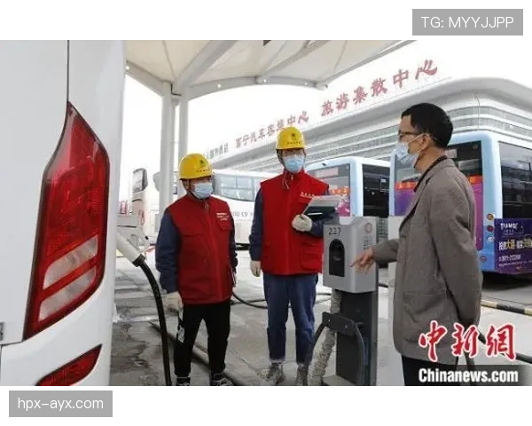 阿拉巴后场抢断强化与国家队角色转型分析 阿拉巴后场抢断强化与国家队角色转型分析